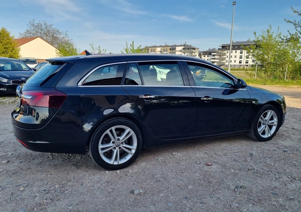 Opel Insignia cena 37999 przebieg: 249000, rok produkcji 2015 z Augustów małe 326